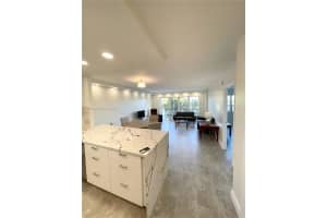 340 Sunset Dr 407 Fort Lauderdale, FL 33301 - MLS#A11999400