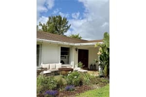 625 Whippoorwill Terrace, West Palm Beach, FL 33411, - MLS#A11999419