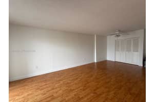 400 Kings Point Dr APT 527, Sunny Isles Beach, FL 33160, - MLS#A11999429