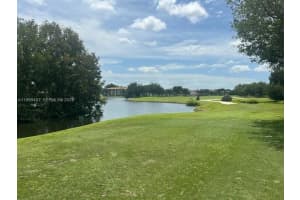 2420 Sw 81st Ave 403 Davie, FL 33324 - MLS#A11999457