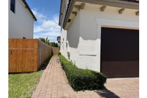 11909 Sw 244th St #efficiency, Homestead
