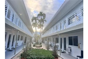 7430 Byron Ave APT 7A, Miami Beach, FL 33141, - MLS#A11999462