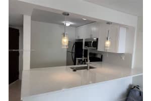 492 Nw 165th St Rd C-309 Miami, FL 33169 - MLS#A11999469