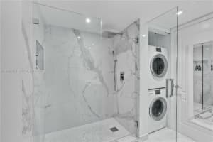 1200 Brickell Bay Dr 2017 Miami, FL 33131 - MLS#A11999470