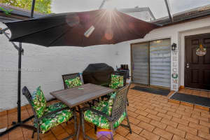 6445 W Pinehurst Cir W D25 Tamarac, FL 33321 - MLS#A11999484