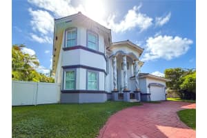 1250 Wiley St, Hollywood, FL 33019, - MLS#A11999513