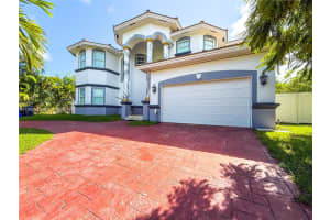 1250 Wiley St, Hollywood, FL 33019, - MLS#A11999513