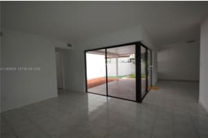 9711 NW 4th Ln #9711, Miami, FL 33172, - MLS#A11999534