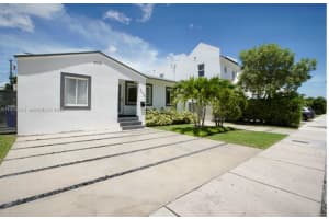 3675 SW 26th St, Miami, FL 33133, - MLS#A11999543