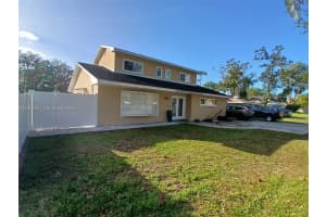 2211 New Jersey Rd Lakeland, FL 33803 - MLS#A11999547