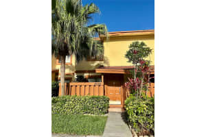 4056 Sierra Ter, Sunrise