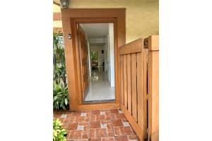 4056 Sierra Ter Sunrise, FL 33351 - MLS#A11999548