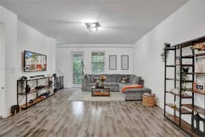 11898 Sw 25th Ct 103 Miramar, FL 33025 - MLS#A11999556