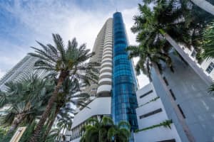MLS# A11999558, Miami Beach, Florida 33141