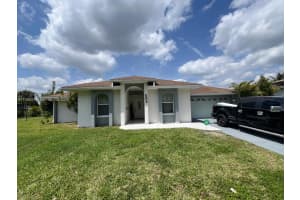 503 Jackson Ave, Lehigh Acres, FL 33972, - MLS#A11999574
