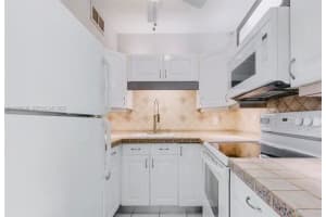 1012 Sw 11th St 7n Hallandale Beach, FL 33009 - MLS#A11999590