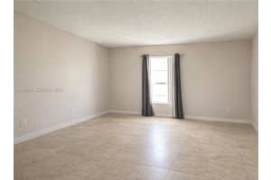 17650 NW 68th Ave APT A2001, Hialeah, FL 33015, - MLS#A11999608