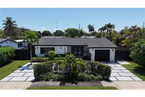 5316 Jackson St Hollywood, FL 33021 - MLS#A11999623