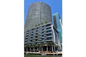 200 Biscayne Boulevard Way 3911, Miami
