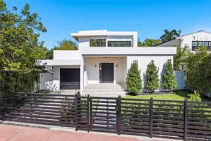 325 W 63rd St Miami Beach, FL 33141 - MLS#A11999654