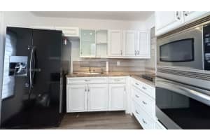 4770 NW 10th Ct APT 106, Plantation, FL 33313, - MLS#A11999657