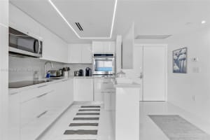 6301 Collins Ave APT 2103, Miami Beach, FL 33141, - MLS#A11999659
