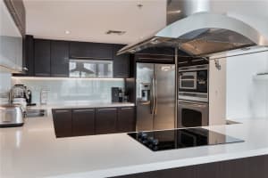 7928 East Drive 106 North Bay Village, FL 33141 - MLS#A11999660