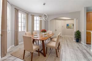 1611 Passion Vine Cir 12-2 Weston, FL 33326 - MLS#A11999666