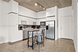 234 NE 3rd St APT 1704, Miami, FL 33132, - MLS#A11999685