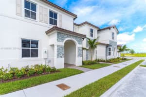 2661 SE 28th St, Homestead, FL 33035, - MLS#A11999692