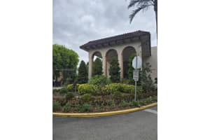 10786 N Kendall Dr D5 Miami, FL 33176 - MLS#A11999736