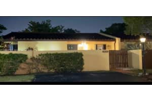 8618 Sw 148th Pl, Miami