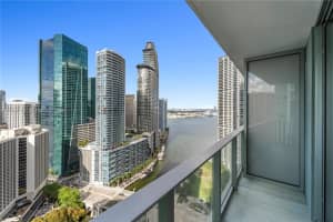 77 Se 5th Street 3304, Miami