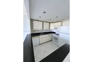 20335 W Country Club Dr APT 1005, Aventura, FL 33180, - MLS#A11999797