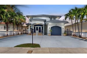 1131 Stillwater Dr, Miami Beach