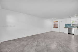 1722 Mayo St APT 103, Hollywood, FL 33020, - MLS#A11999834