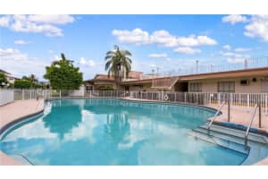 16900 Ne 14th Ave 204, Miami