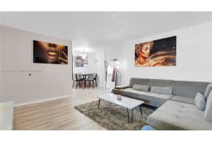 16900 NE 14th Ave APT 204, North Miami Beach, FL 33162, - MLS#A11999844
