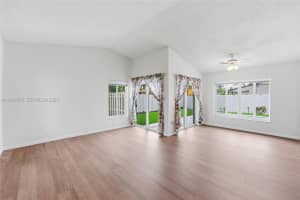 14600 Ashland Pl Davie, FL 33325 - MLS#A11999853