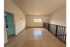 7952 W 29th Way 202, Hialeah