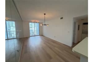 185 Se 14th Ter 1411 Miami, FL 33131 - MLS#A11999883