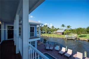474 Peninsula Dr Fort Pierce, FL 34946 - MLS#A11999888
