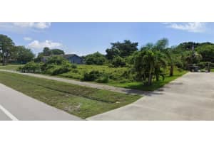 2125 Se Morningside Blvd Port Saint Lucie, FL 34952 - MLS#A11999903