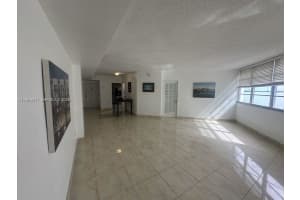 801 Brickell Bay Dr APT 1971, Miami, FL 33131, - MLS#A11999917