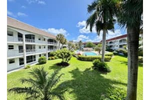 581 Blue Heron Drive 221-b Hallandale Beach, FL 33009 - MLS#A11999929