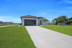 3901 3rd St Sw Lehigh Acres, FL 33976 - MLS#A11999936