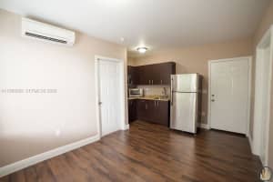 1752 NW 1st St #3, Miami, FL 33125, - MLS#A11999965