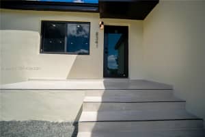 8341 SW 27th Ln, Miami, FL 33155, - MLS#A11999973