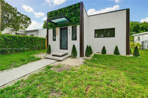 1021 NW 48th St, Miami, FL 33127, - MLS#A12000004