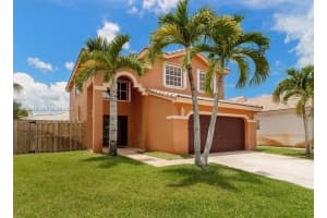 10526 Sw 14th Ct, Pembroke Pines